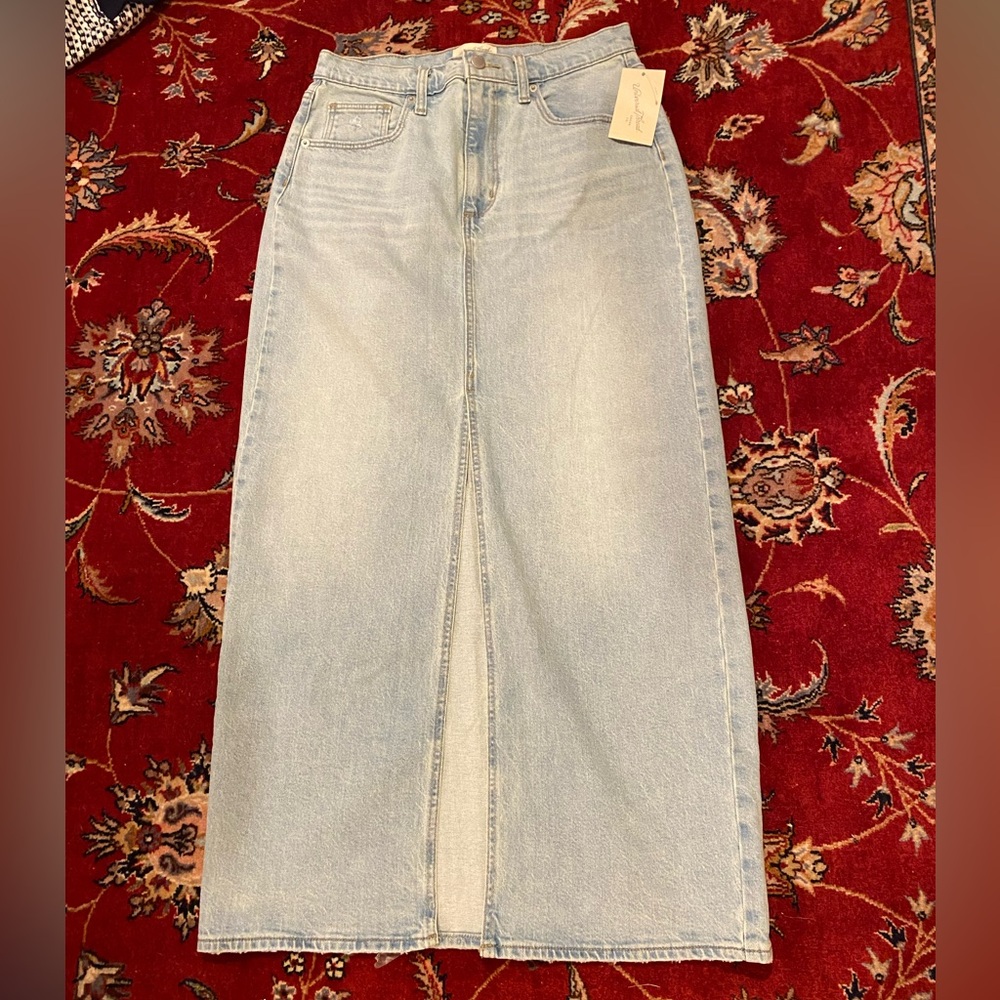 Universal thread maxi Jean skirt size 8
